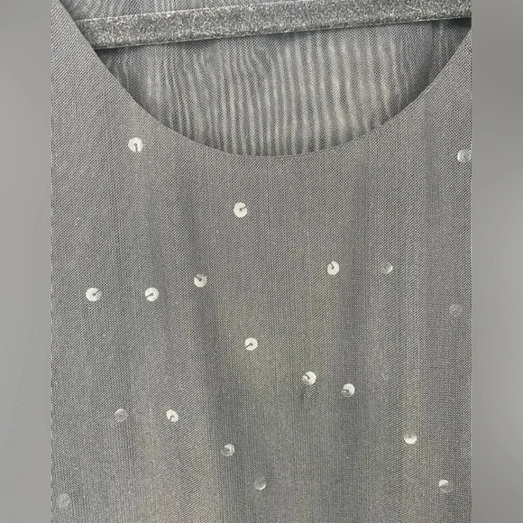 Charlotte Russe , sheer top - Picture 2 of 5